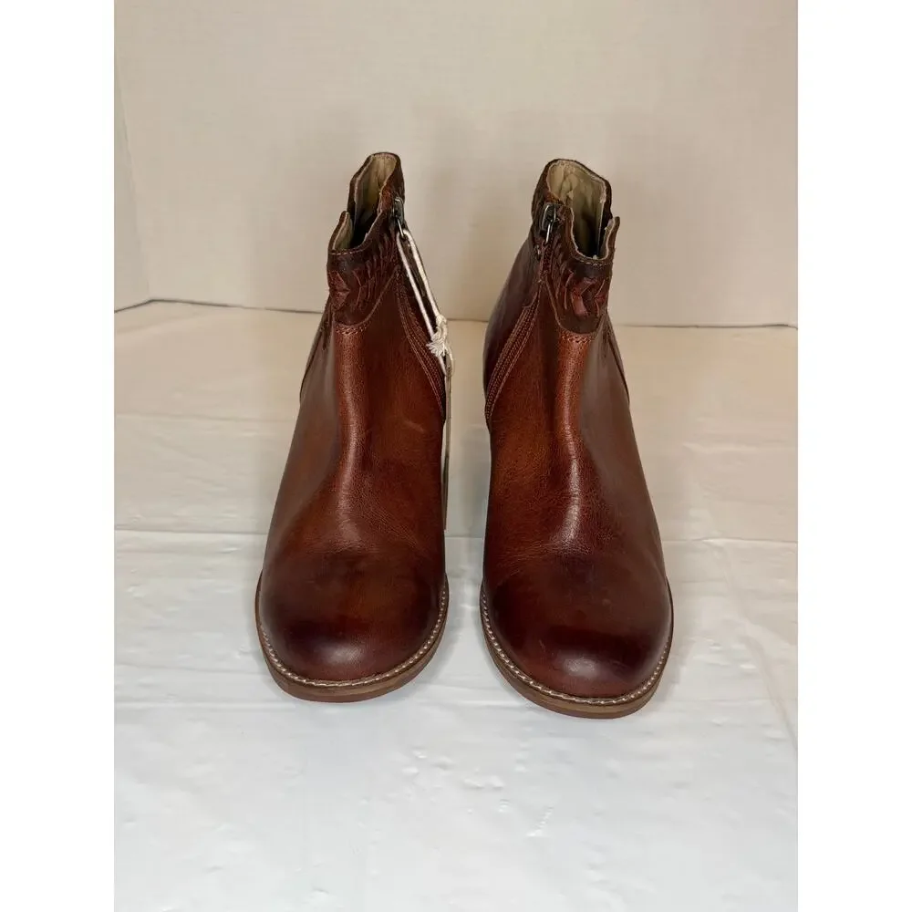 OluKai Kamahoi Ankle Booties Sz 8 NWT